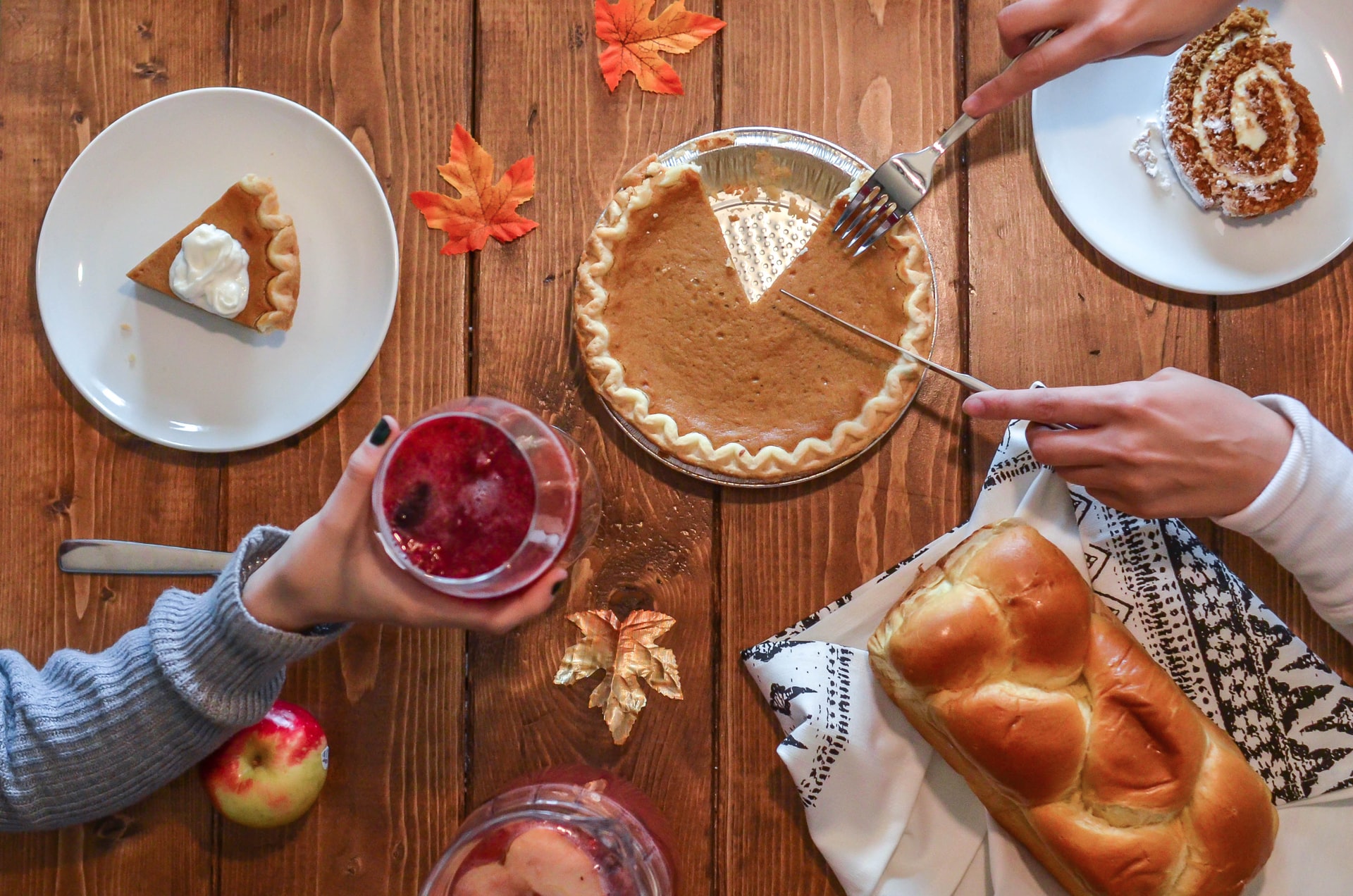Healthy Holiday Foods and Fun: Make Smart Choices as You Celebrate the Season